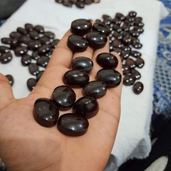 عقيق يماني اصلي من المنجم الام